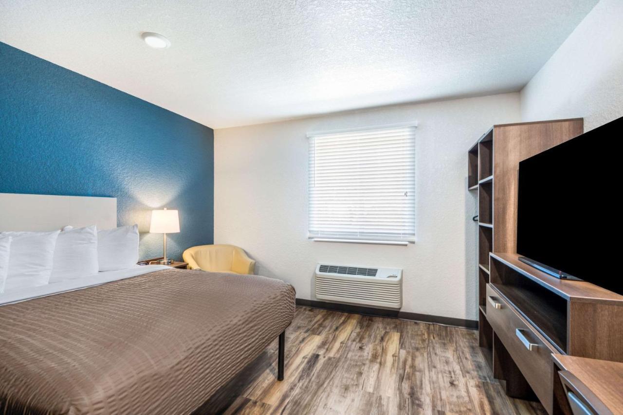 Woodspring Suites Bradenton Exterior foto