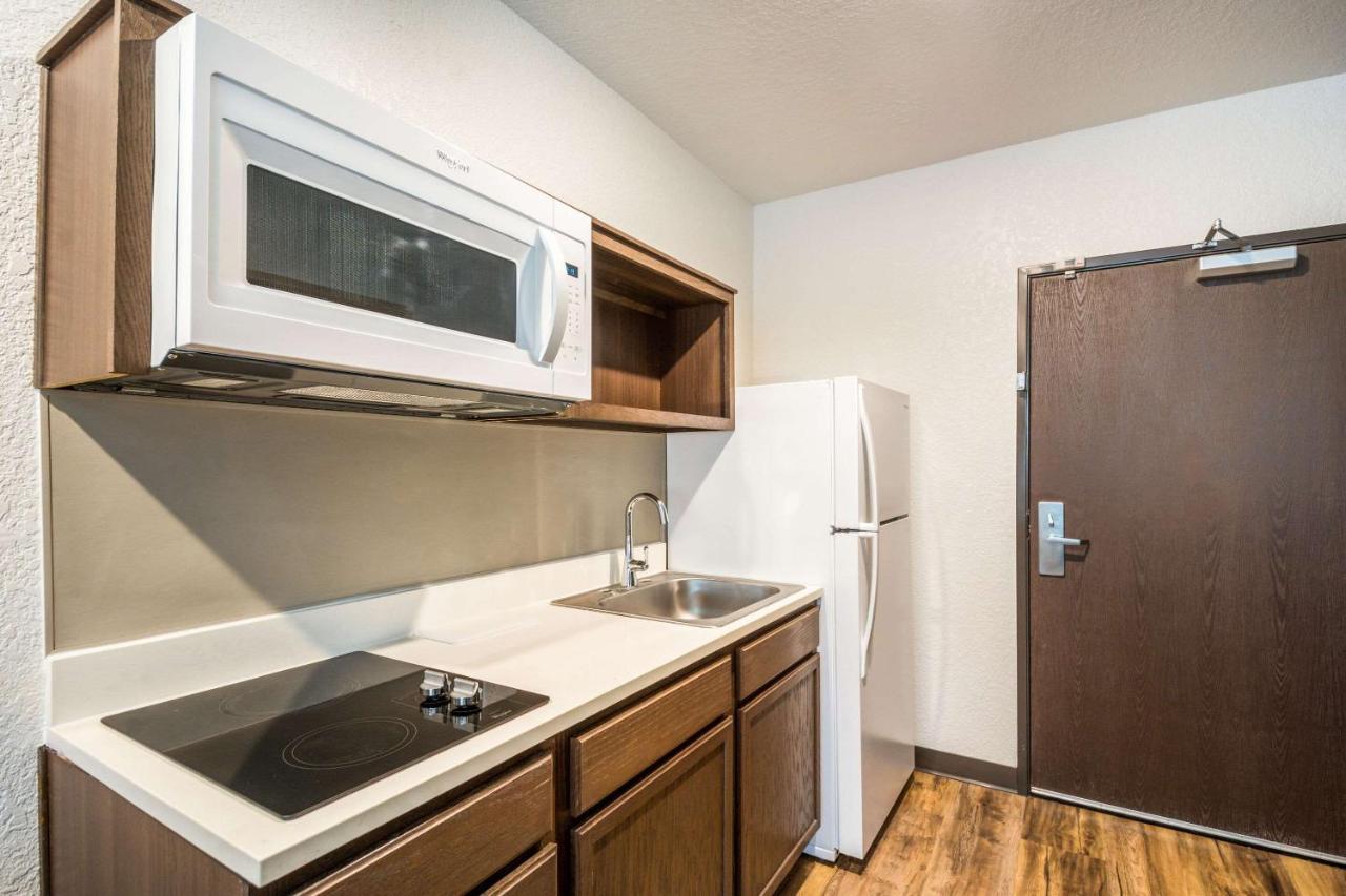 Woodspring Suites Bradenton Exterior foto