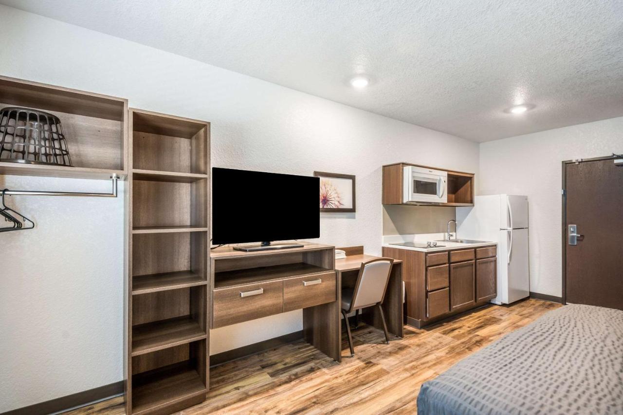Woodspring Suites Bradenton Exterior foto